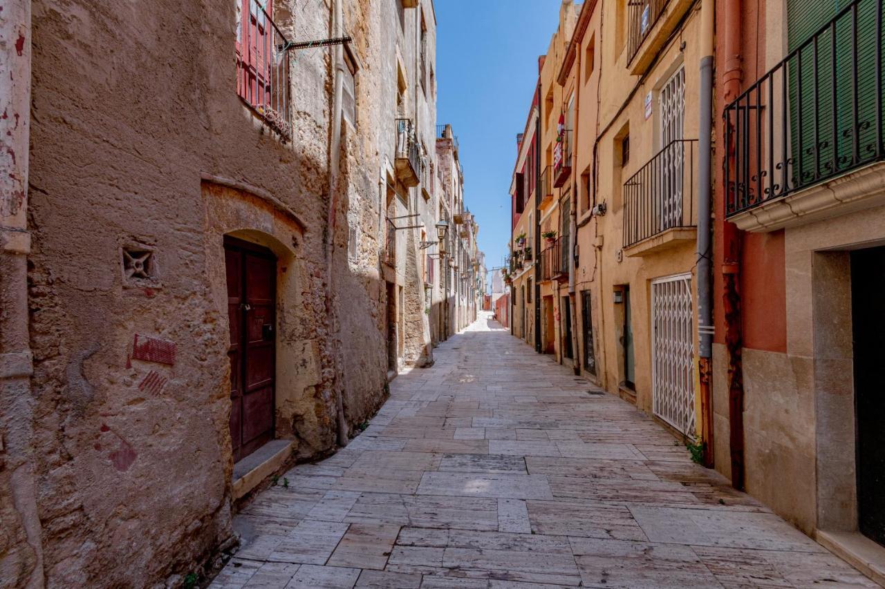 Joyrooms 2 Tarragona Bagian luar foto