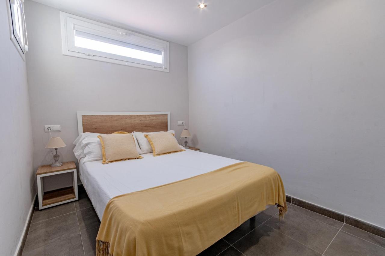 Joyrooms 2 Tarragona Bagian luar foto